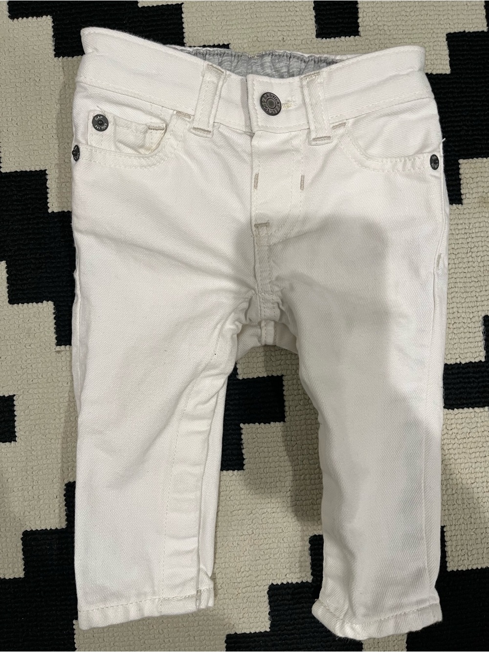 GAP Kids White Denim Jeans with Button inseam Detail